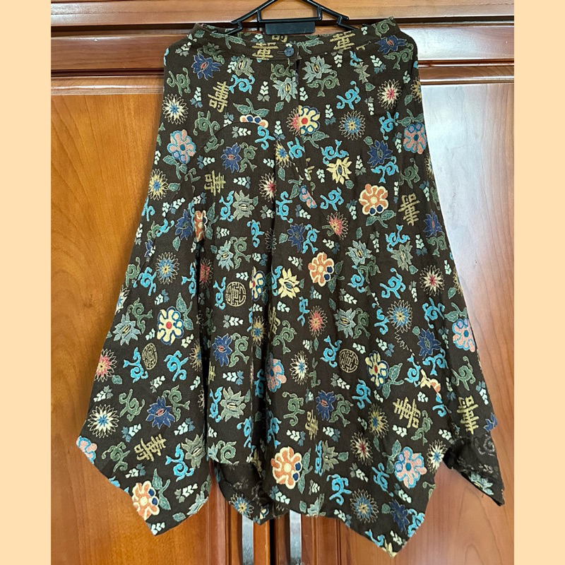 Thanh lý chân váy họa tiết thổ cẩm vintage siêu xinh thanh lịch có khóa kéo thanh lí chân váy họa tiết hoa văn độc lạ