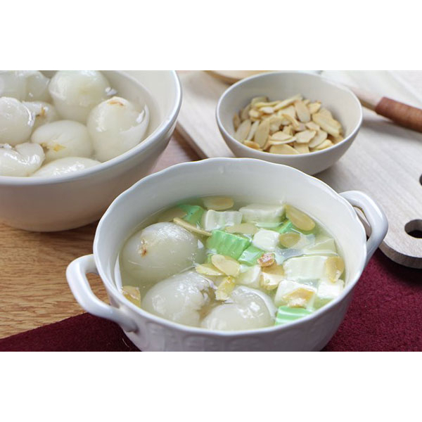 Hỗn hợp chôm chôm dừa đóng hộp Malee 565g