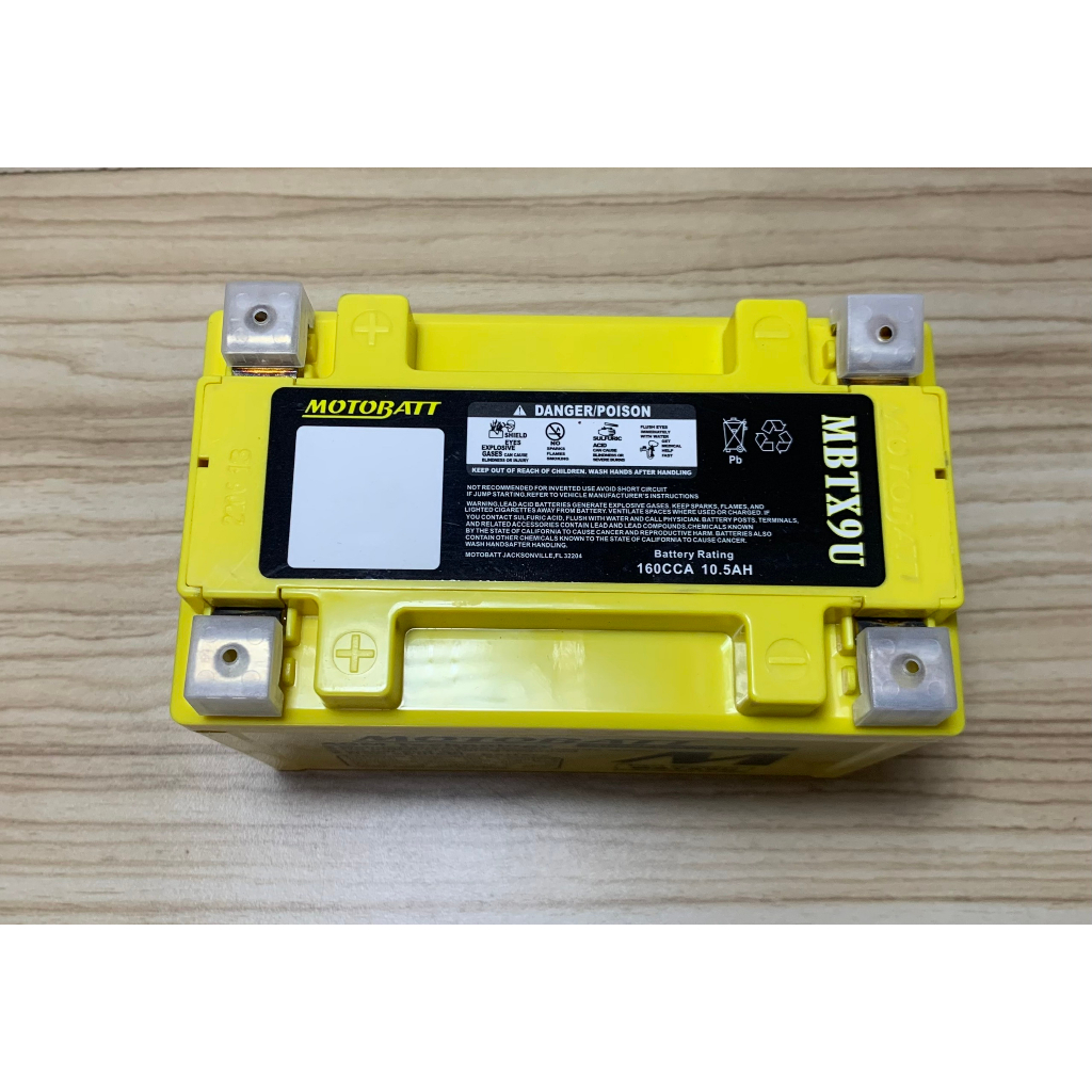 Bình ắc quy 12V Quadflex Motobatt MBTX9U dùng cho xe phân khối lớn