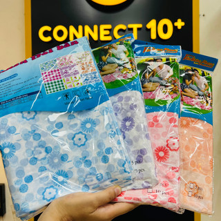 Khăn trải bàn nilon dùng 1 lần (10 cái/bịch)