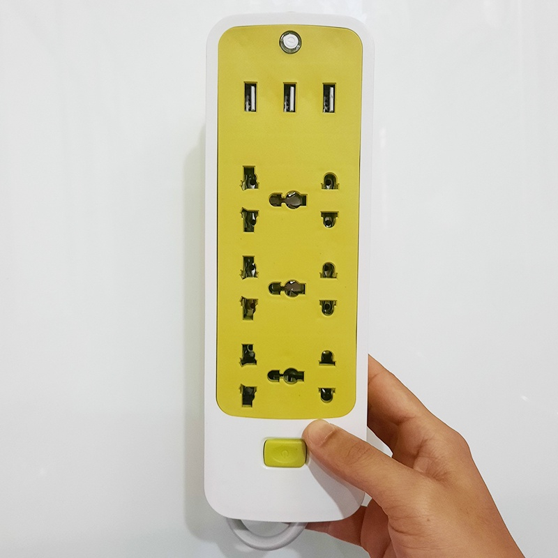 Ổ cắm điện xanh đa năng chống giật tích hợp 3 cổng USB tiện dụng