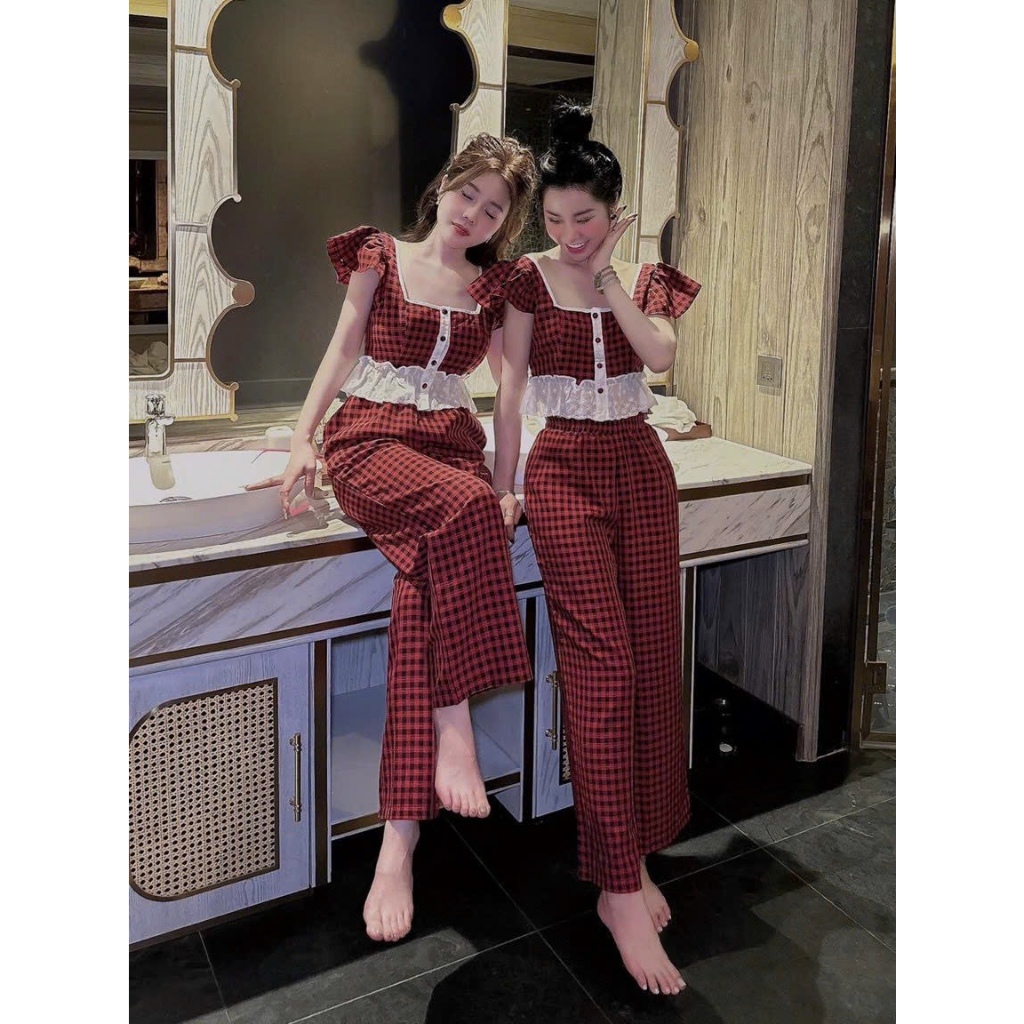 [5.5 Sales Freeship] Set bộ caro đỏ áo tay cánh tiên cổ vuông đính nút phối bèo trắng mix quần dài ống suông xinh đẹp TH