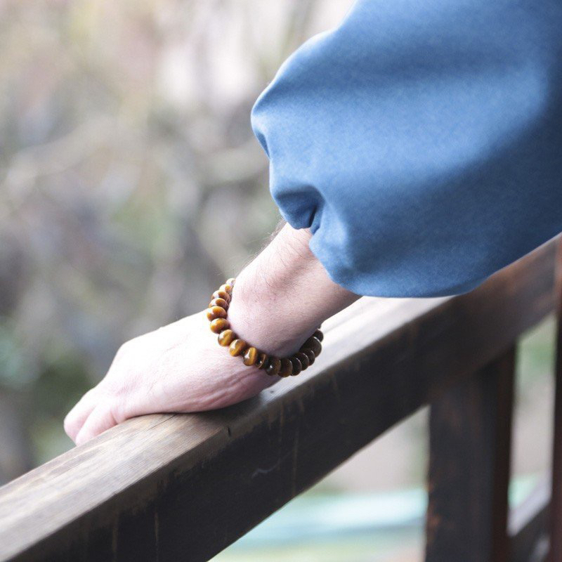 Vòng dáng điếu tiger eye hàng kiện Nhật