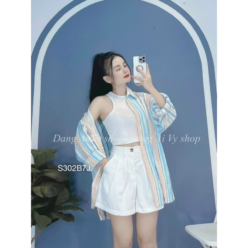 Set Bộ Đồ Nữ 3 Món Áo Ba Lỗ Kèm Áo Khoác Sơ Mi Kẻ Tay Dài Mix Quần Sooc Kaki Ống Rộng Trẻ Trung Năng Động