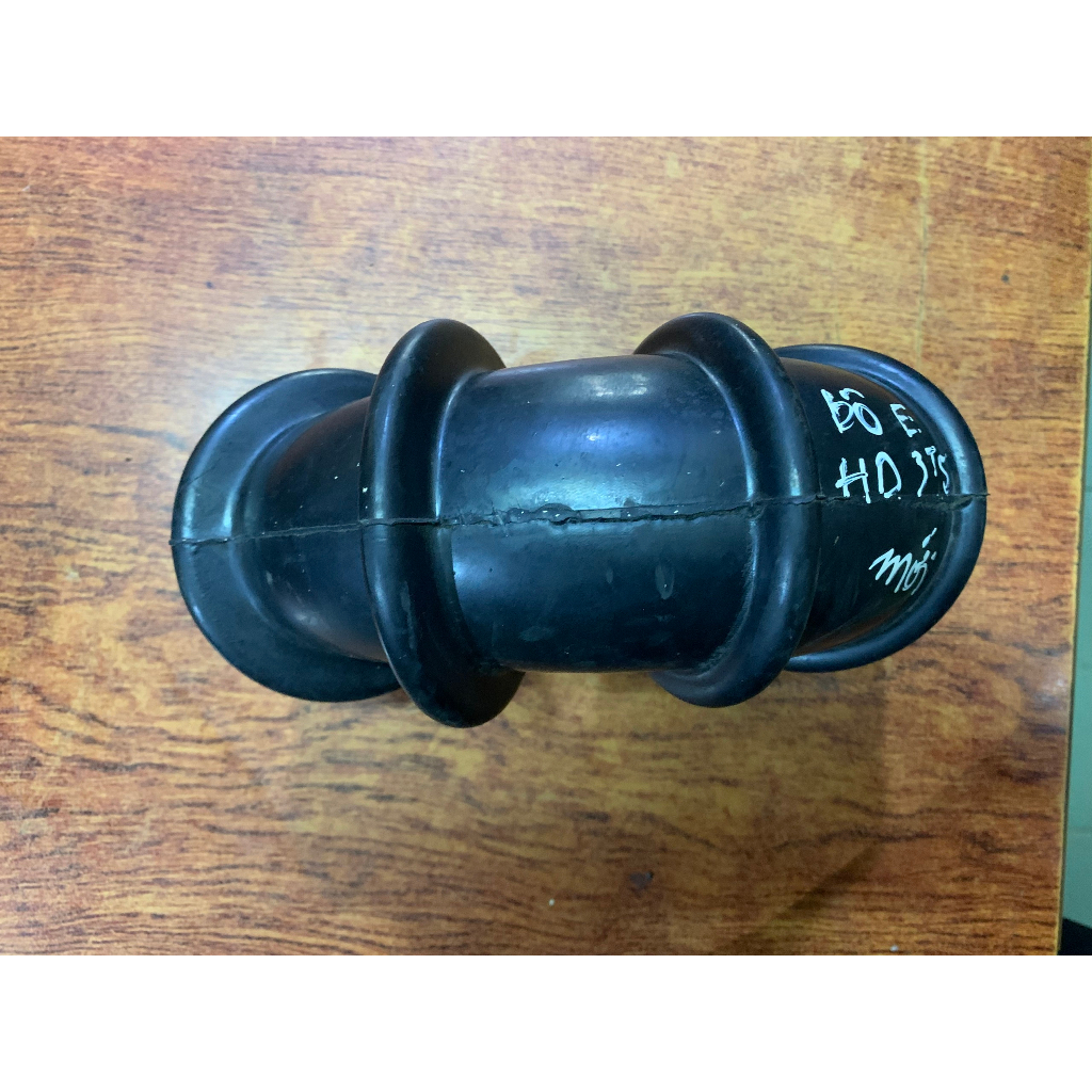 Ống Cao Su Cổ Hút Gió Xe Hyundai Tải Đời Mới HD65, HD72, HD99,...