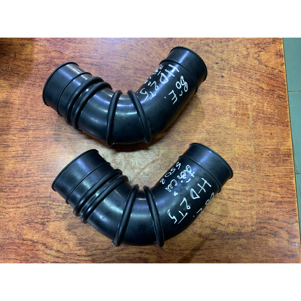 Ống Cao Su Bô E Cổ Hút Gió Xe Hyundai 2T5 đời cũ, Mighty,....