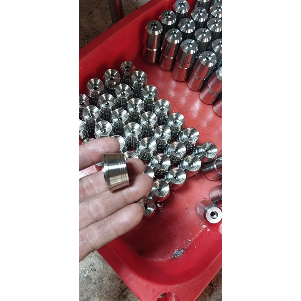 Gù thái inox 304 gắn wave, sirius, exciter, vision... giá 1 cặp