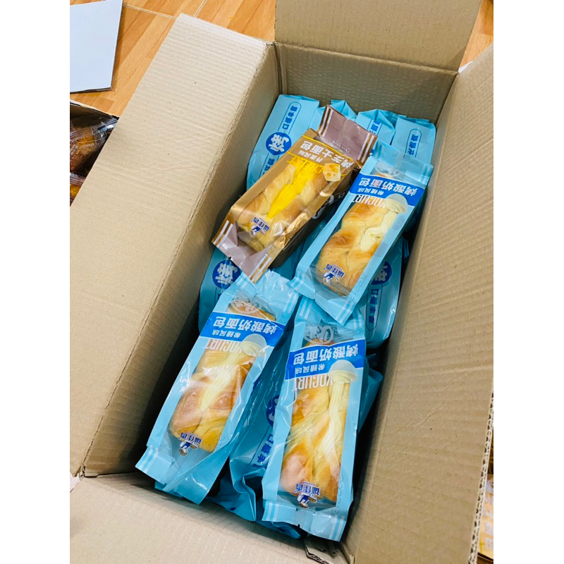 Thùng nguyên 24 cái bánh mì hoa cúc / Shop sỉ