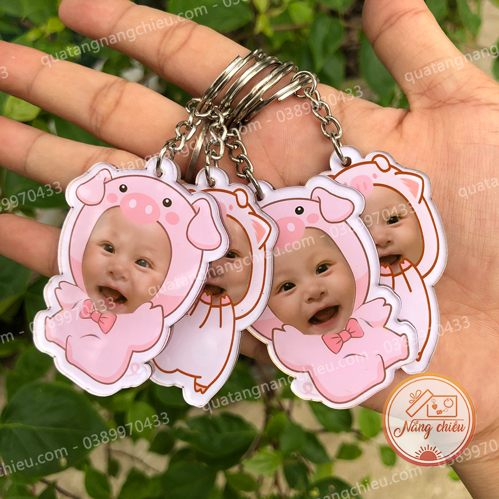 Móc khóa ghép mặt bé vào chibi - Mẫu chibi đa dạng theo yêu cầu - Chất liệu mica xịn xò