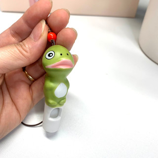 Con gà đất thổi kêu te te