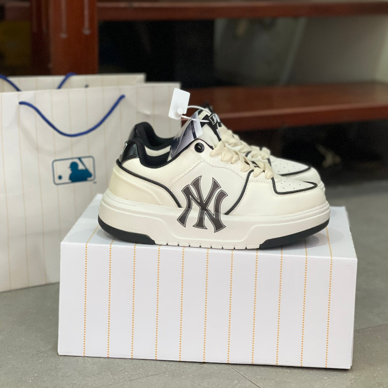 Giày MLB màu mới, Giày MLB Chunky Liner New York Yankees 3 Màu Bản Chuẩn, Cao Cấp Nhất full phụ kiện/chuyên giày cao ấp