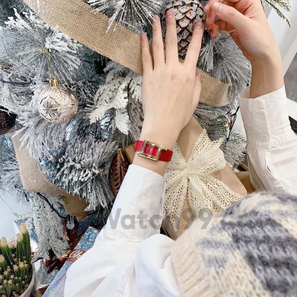 Đồng hồ nữ Versace Greca Icon mặt chữ nhật cách điệu trẻ trung sang trọng | BigBuy360 - bigbuy360.vn