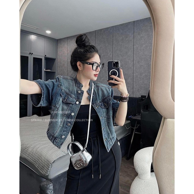 Áo khoác jean tay lỡ form lửng phối túi hộp sang trọng VIENS STORE