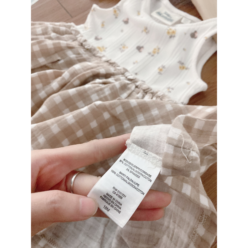 Váy thun sát nách bé gái Disney dư xịn