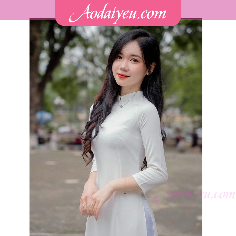 Áo dài trắng học sinh cấp 3 mẫu truyền thống, Áo dài trắng 4 tà cổ V mỏng không xuyên thấu - Áo dài Yêu