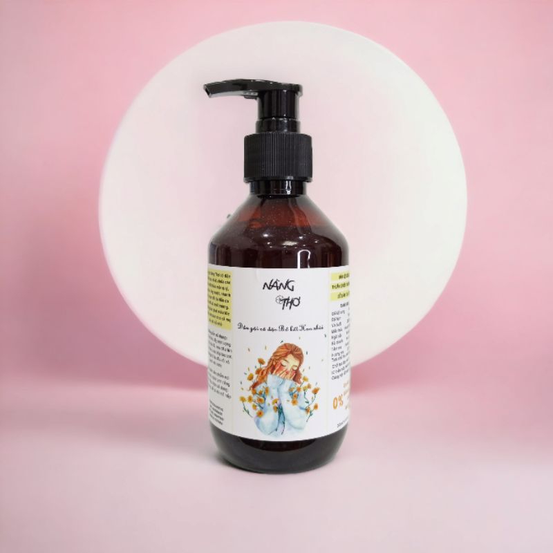 Dầu gội NÀNG THƠ - BỒ KẾT HOA NHÀI - giúp dài tóc, mượt mà óng ả