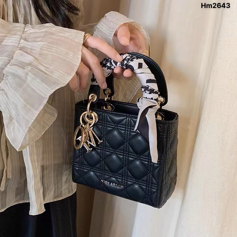 👜 Túi của hãng #𝐌𝐢𝐨𝐜𝐫𝐚 #𝐊𝐨𝐥𝐲 siêu đẹp luôn 😍Brand này thuộc nội địa Pháp đó ạ