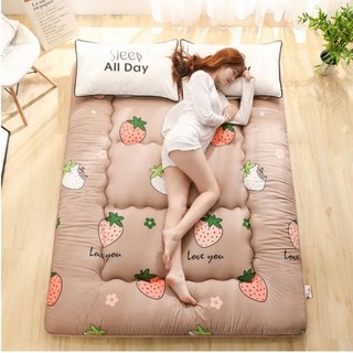 (TẶNG KÈM THẢM CHÂN) Nệm topper Nhật TAKARA dày 8cm họa tiết hàng đủ size, tấm bảo vệ đệm êm ái