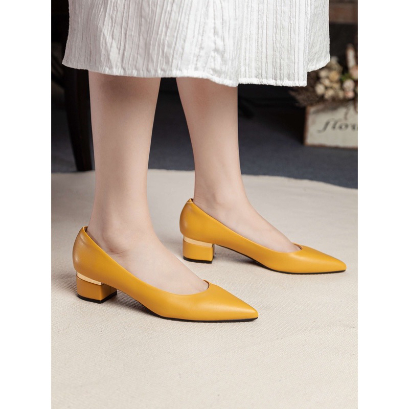 Giày Cao Gót 3cm Gót Vuông Ốp Kim Loại Mũi Nhọn X546