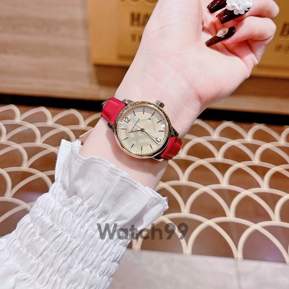 Đồng hồ nữ B.u.r.b.e.r.r.y BU10101 mặt chạm khắc vân nổi 3D dây da mềm mại ôm tay | BigBuy360 - bigbuy360.vn