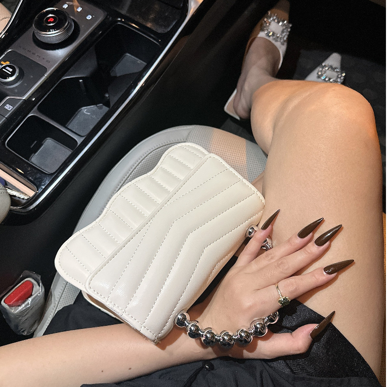 Túi Xách Tay Quai Ngọc Hottrend, Túi Quai Xách Sang Chảnh  A2