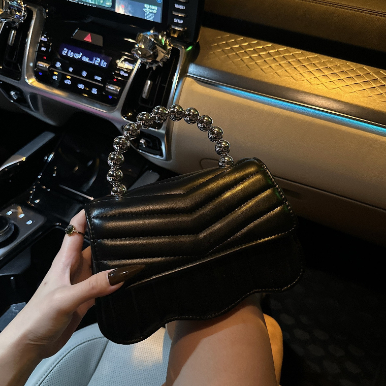 Túi Xách Tay Quai Ngọc Hottrend, Túi Quai Xách Sang Chảnh  A2