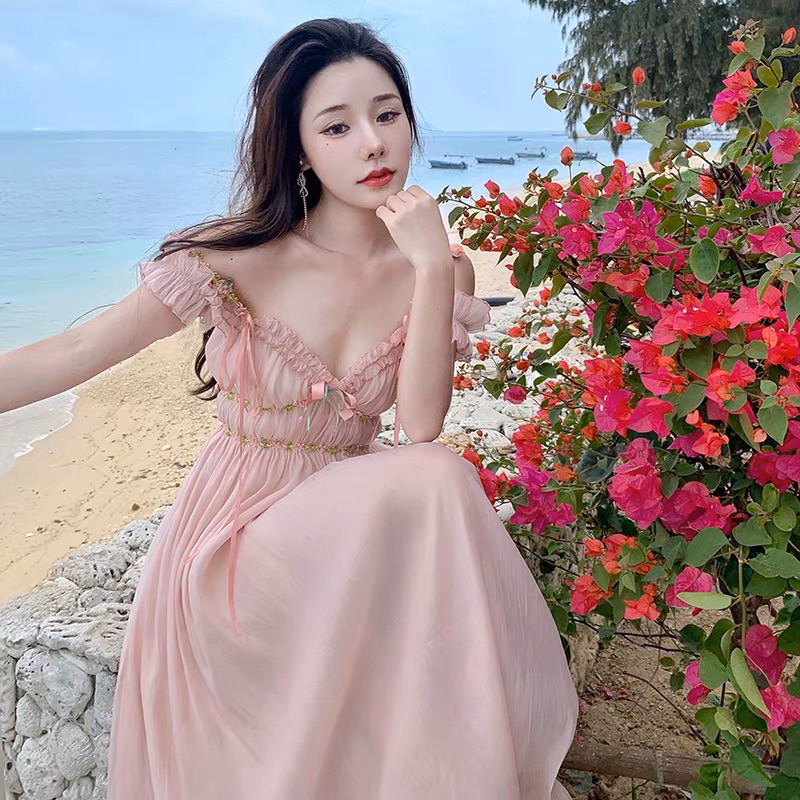 Váy hai dây công chúa cổ V dáng dài màu hồng trễ vai