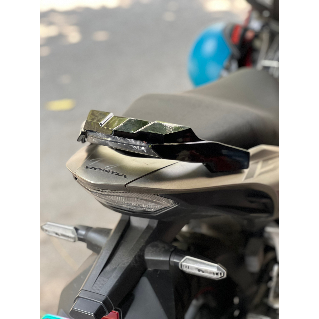 TAY DẮT CÓ ĐÈN LED CHO WINNER VÀ WINNER X