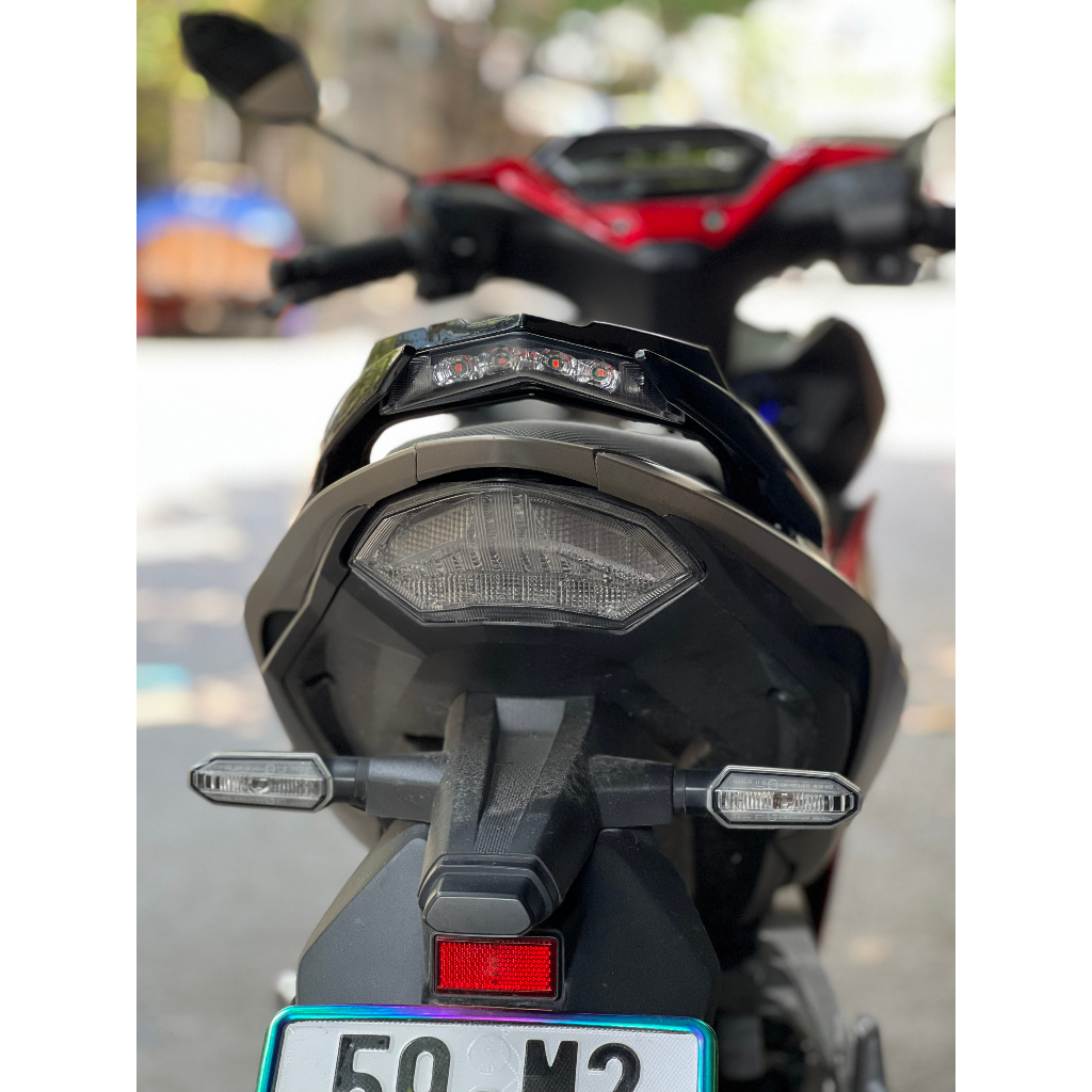 TAY DẮT CÓ ĐÈN LED CHO WINNER VÀ WINNER X