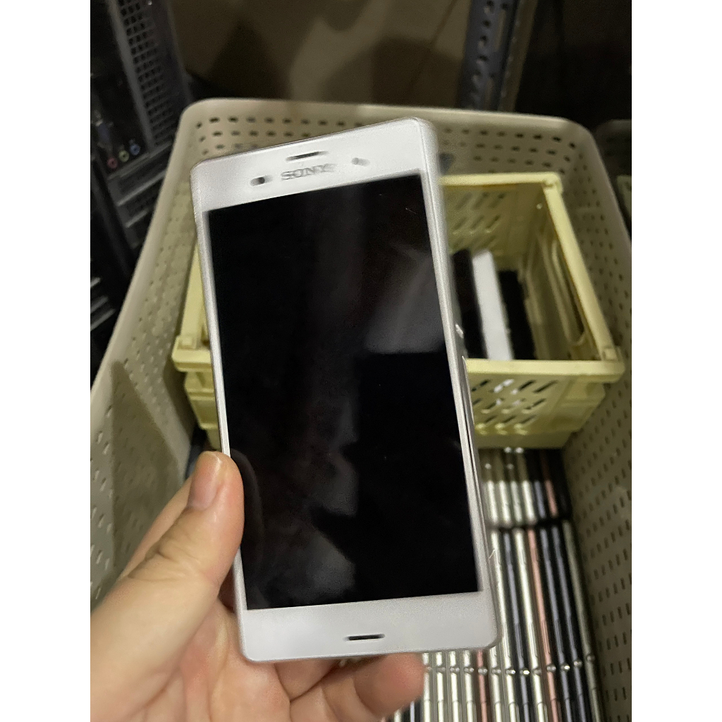 Thanh Lí Điện Thoại Sony Xperia Z3 Ram 3G Bộ Nhớ 16G