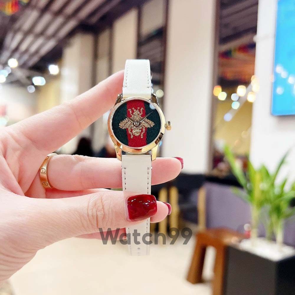 Đồng hồ nữ G.u.c.c.i G-Timeless YA1264128 Dial đồng hồ nổi bật với chú Ong thêu 3D trên nền sọc xanh đỏ đặc trưng | BigBuy360 - bigbuy360.vn