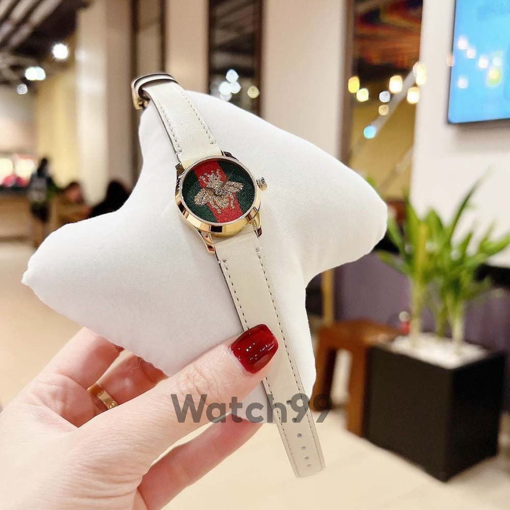 Đồng hồ nữ G.u.c.c.i G-Timeless YA1264128 Dial đồng hồ nổi bật với chú Ong thêu 3D trên nền sọc xanh đỏ đặc trưng | BigBuy360 - bigbuy360.vn