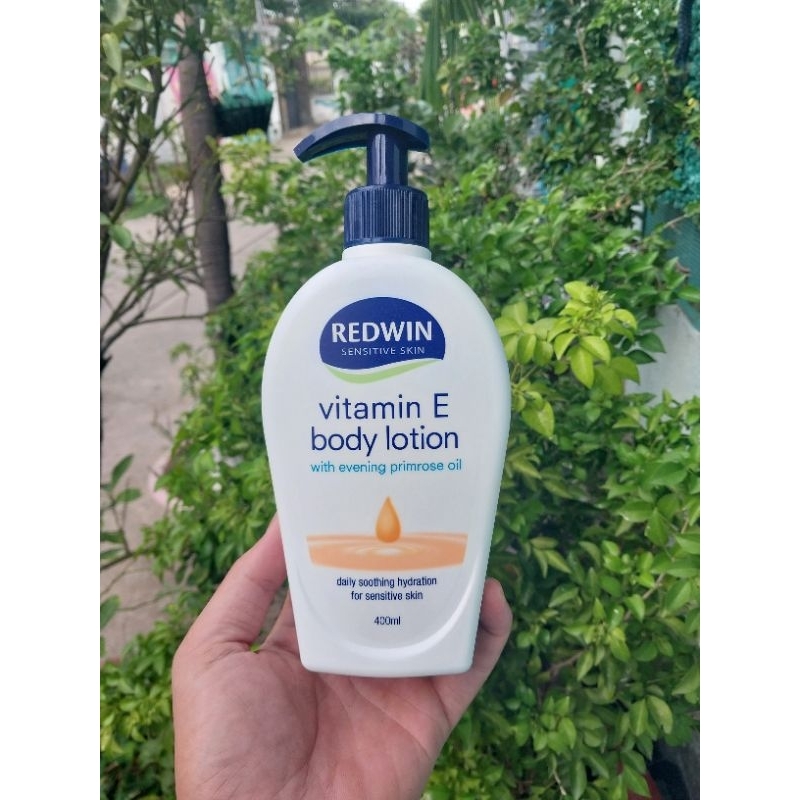 Kem dưỡng da vitamin E body lotion Redwin 400mL