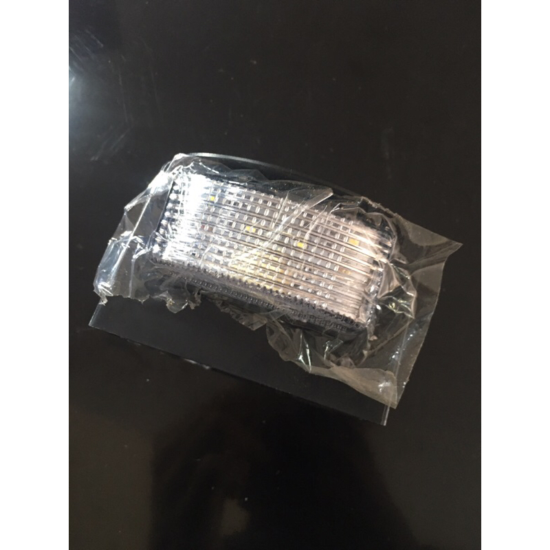 Đèn soi biển số xe tải 12-24v hàng chất lượng cao