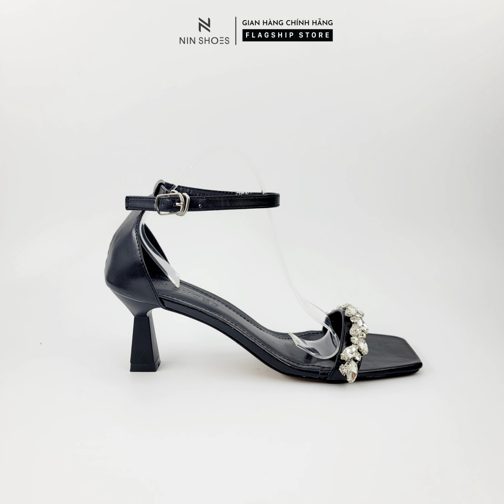 Giày sandal nữ Ninshoes cao gót 6 phân đính đá đế bầu mũi vuông bít gót hở sau