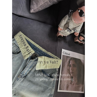 Quần sooc jeans cạp chữ