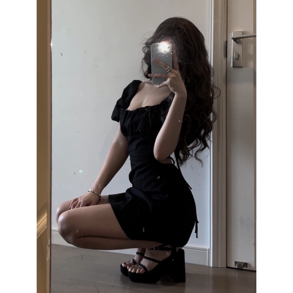 -  Quà tặng sinh nhật,bạn gái Đầm đen ngắn hở lưng tay phồng đan dây sexy