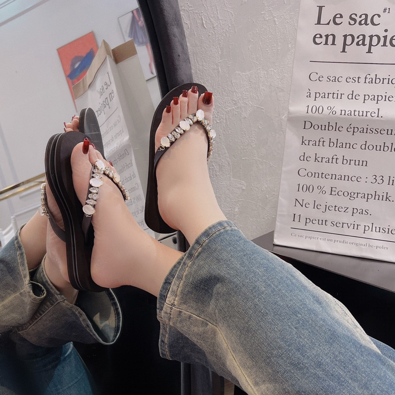 Dép kẹp đá nữ Hàng thái fullbox 2023/hạt Ngọc sáng chân trắng đen