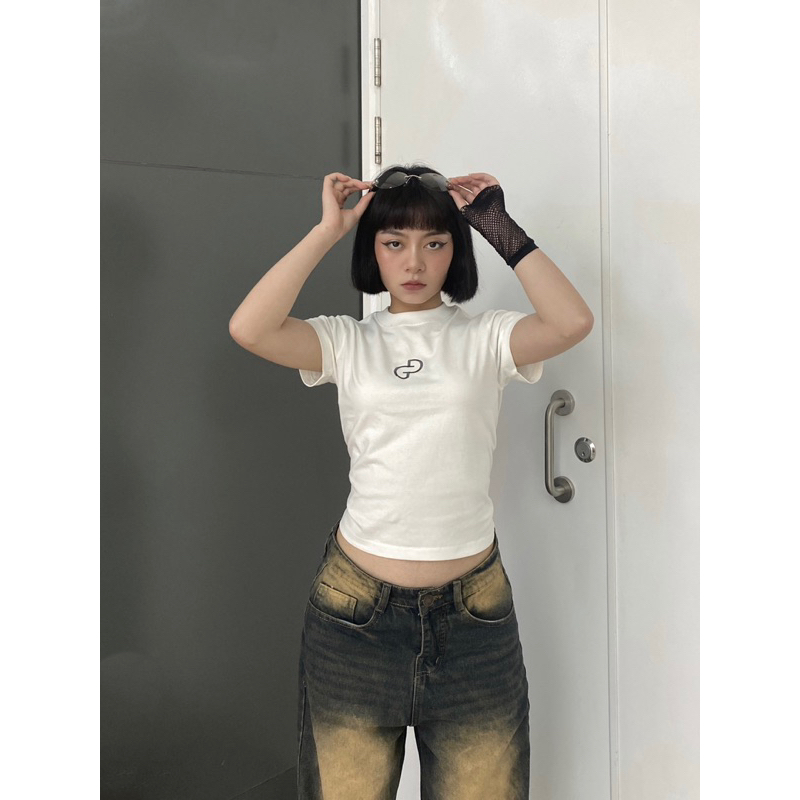 Logo thêu basic 100% COTTON