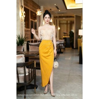 Đầm thiết kế kết lông và cườm