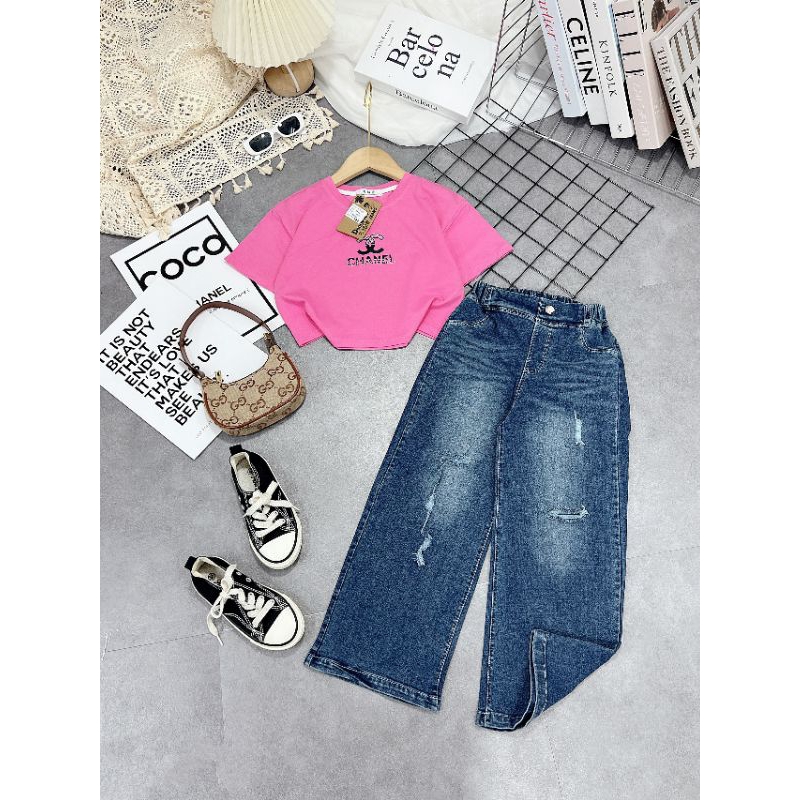 Bộ  áo croptop quần jean xuông mài bé gái