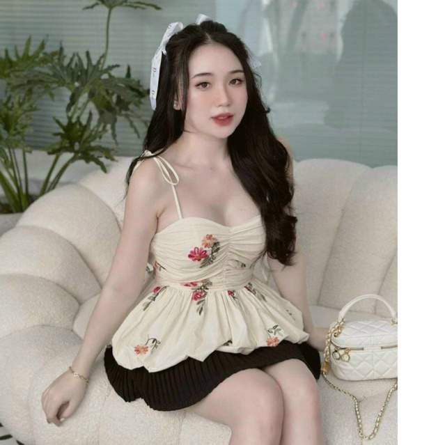Áo 2 dây hoa xoè , áo nữ body không mút VD934