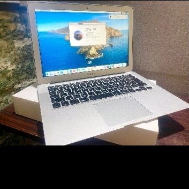 MÁC BÚC AIR 2017 LIKE NEW I5 8GB 256 | BigBuy360 - bigbuy360.vn