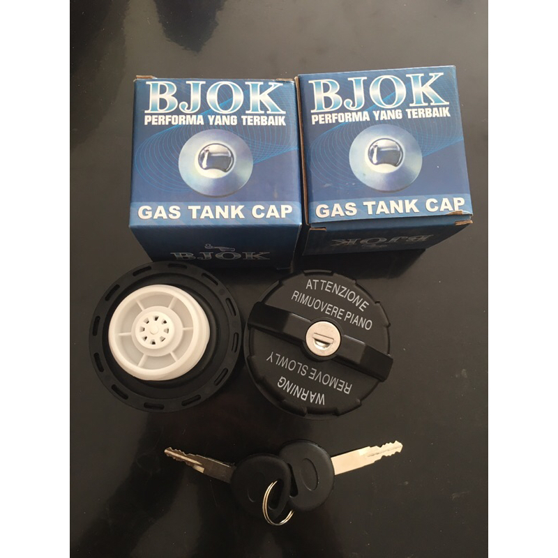 Nắp bình dầu ô tô xe tải Huyndai xoáy ren, phù hợp xe từ 1 tấn đến 3,5 tấn đường kính ren 4,4cm