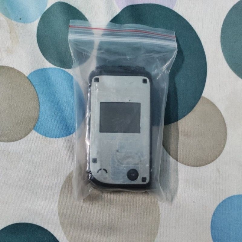 Điện thoại Nokia 7270 xác