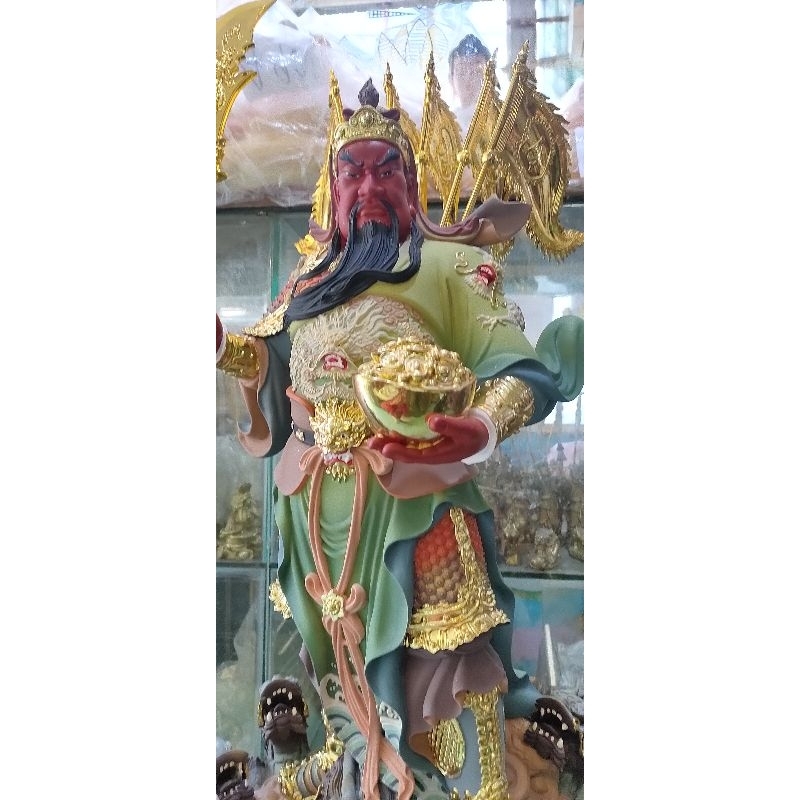 Tượng Đức Quan Thánh Đế Quân, cao 70 cm.