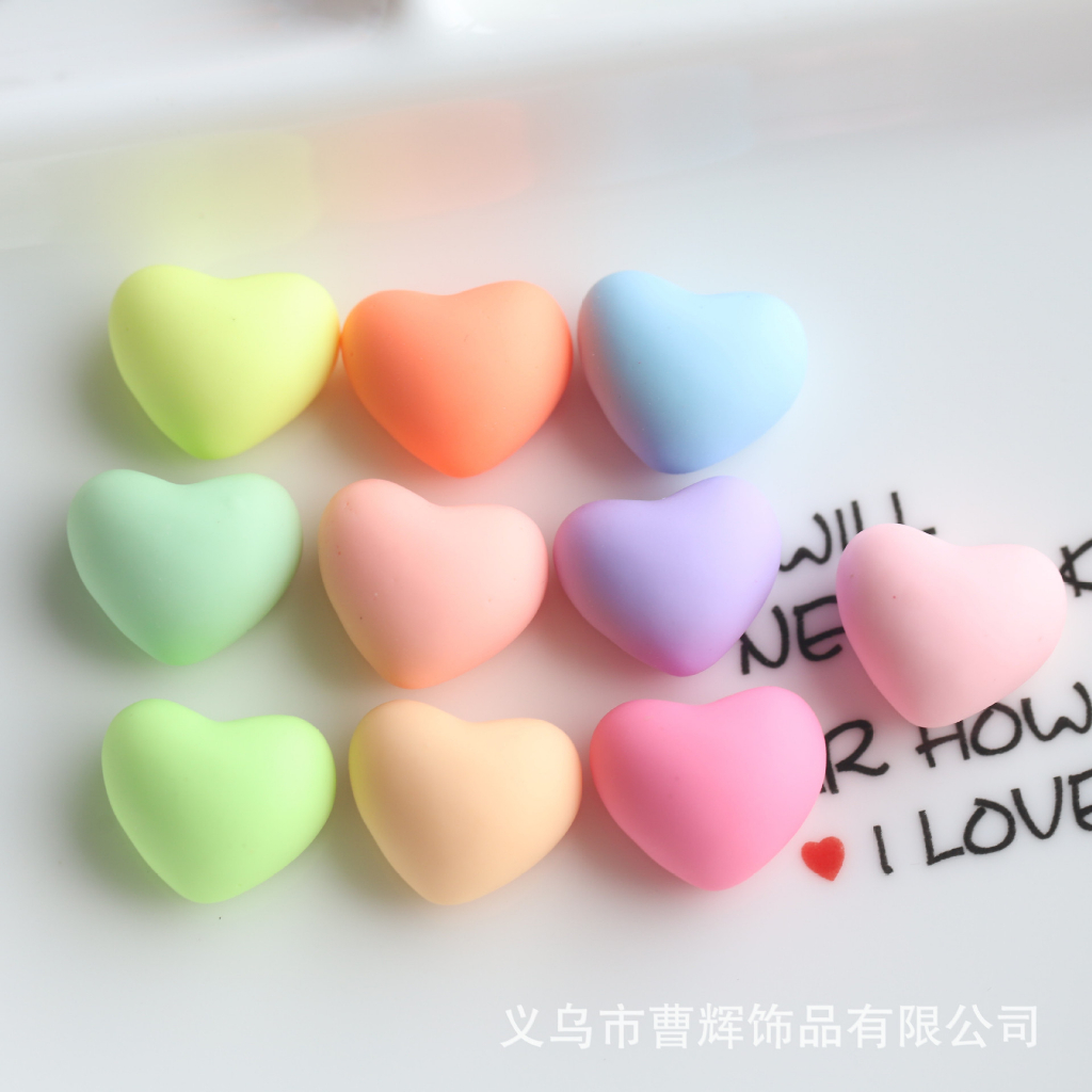 Charm trái tim pastel