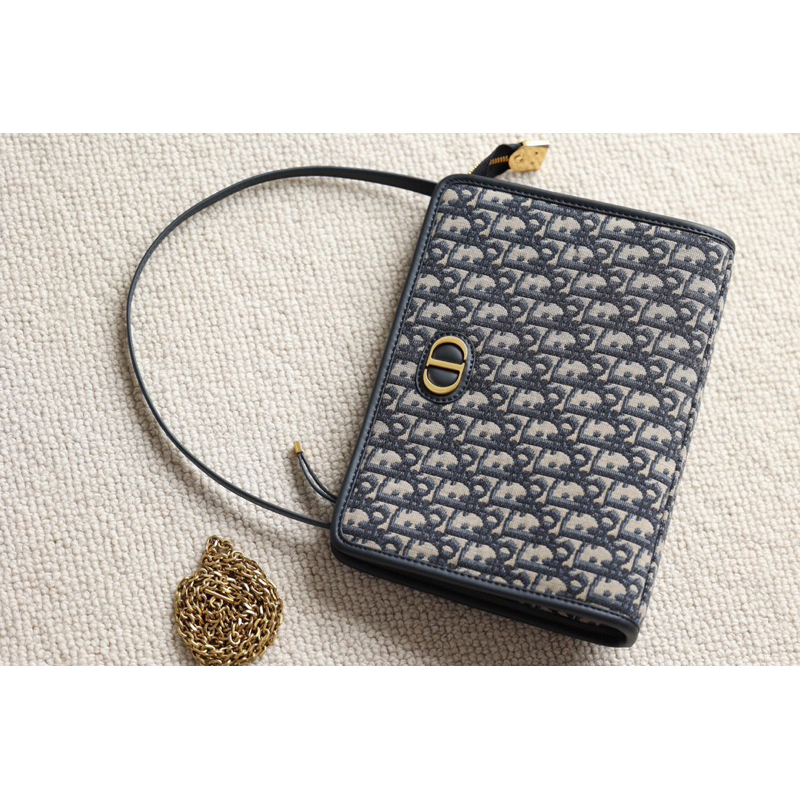 Túi clutch Di.or kèm dây đeo vai fullbox hoa kèm túi vải size 26cm