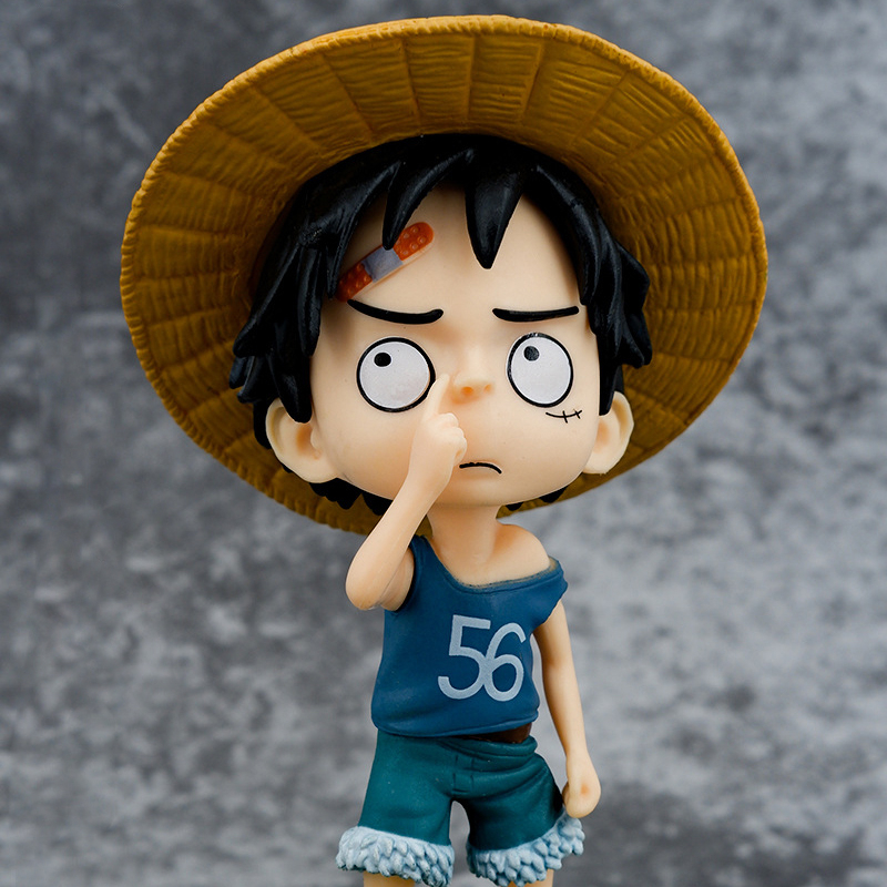 Mô hình Monkey D Luffy ngoáy mũi cực kì đáng yêu