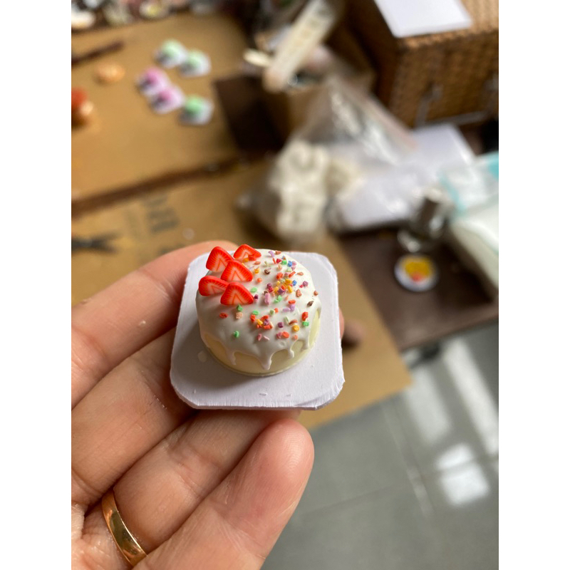 Mô hình bánh mini bằng đất sét